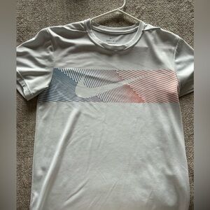 Nike T-Shirt